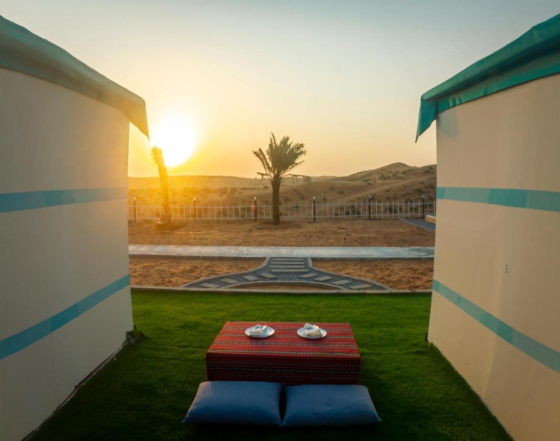 Bedouin Oasis Desert Camp- Ras Al Khaimah Exteriör bild