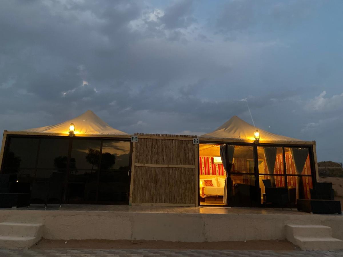 Bedouin Oasis Desert Camp- Ras Al Khaimah Exteriör bild